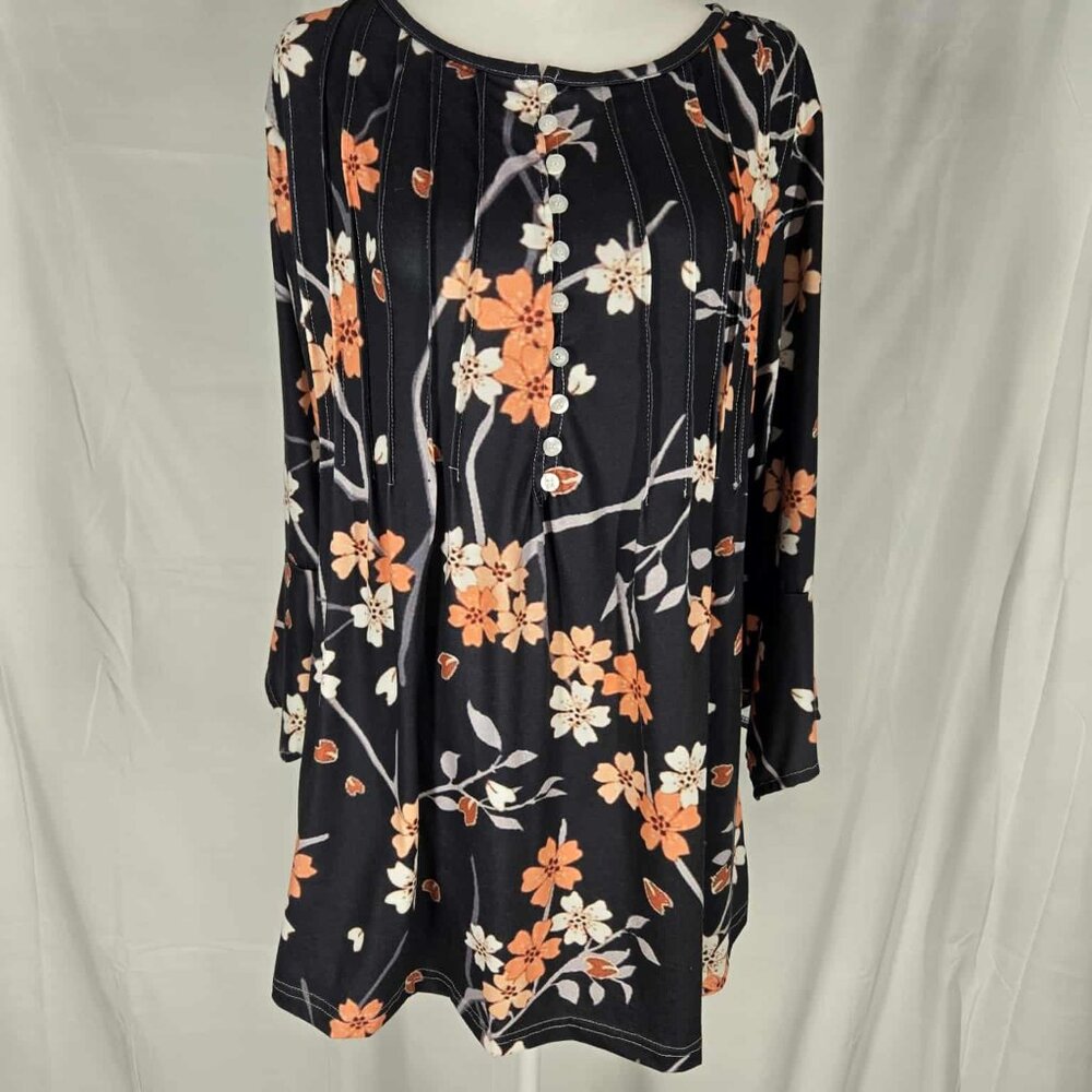 #104- Amazon black floral top